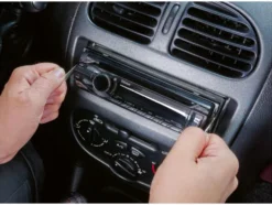 Auto-Demontagewerkzeug-Set / Befestigungsclips und Kabelbinder