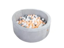 Bällebad, inklusive 300 Bälle