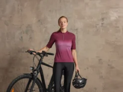 Damen Fahrrad-Funktionstrikot mit Rückentaschen
