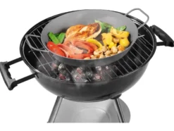 Ø 32 Eisen-Grillpfanne / Ø 28,5 Eisen-Grillpfanne mit perforiertem Boden / Ø 20 Eisen-Grillpfanne mit Servierbrett