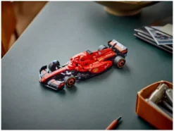 77242 Ferrari SF-24 F1® Rennauto