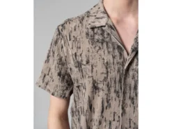 Herren Resortshirt in Batikoptik, beige