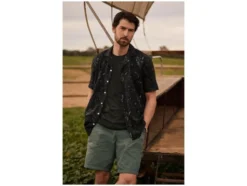 Herren Shorts, mit aufgesetzter Tasche