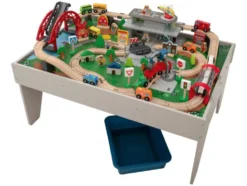 Holzeisenbahn Spieltisch, 100-teilig
