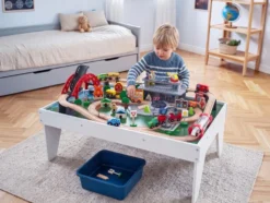 Holzeisenbahn Spieltisch, 100-teilig