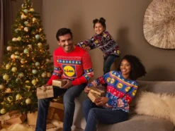 Kinder Lidl Pullover mit weihnachtlichem Muster