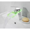 LED-Waschtischarmatur, mit Wasserfall-Auslauf