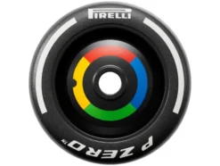 77251 McLaren F1® Team MCL38 Rennauto