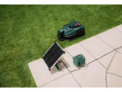 Mähroboter-Komplettset: Solar-Ladestation, PPAMR 1250 A1 mit Kamera & Garage