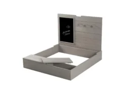 Sandkasten mit Deckel, Tafel und Haken