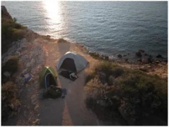 Selbstaufblasende Campingmatte / Luftzellen-Campingmatte mit Kopfkissen