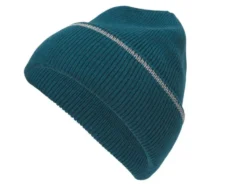 Strickmütze mit reflektierenden Deko-Elementen