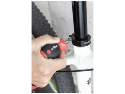 Stubby-Schraubendreher, mit Bit Magazin und magnetisch TORX mit 6 Bits, 1/4"