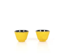 Teeservice aus Gusseisen