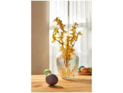 Vase mit schillernder Oberfläche